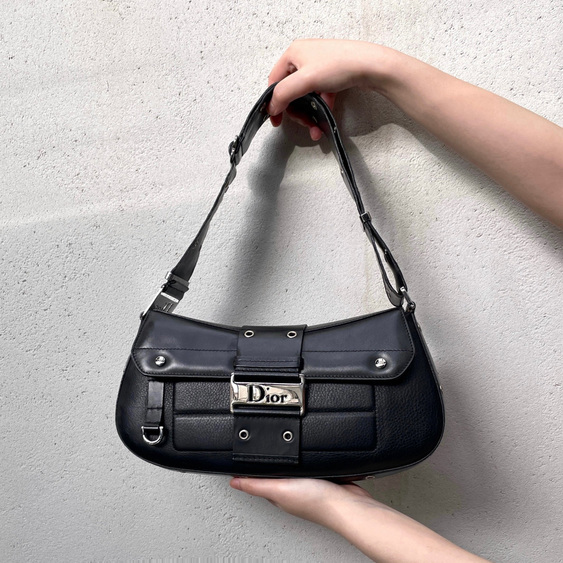 RARECHRISTIAN DIOR 2003 Street Chic Leather Hobo Shoulder Flap Bag