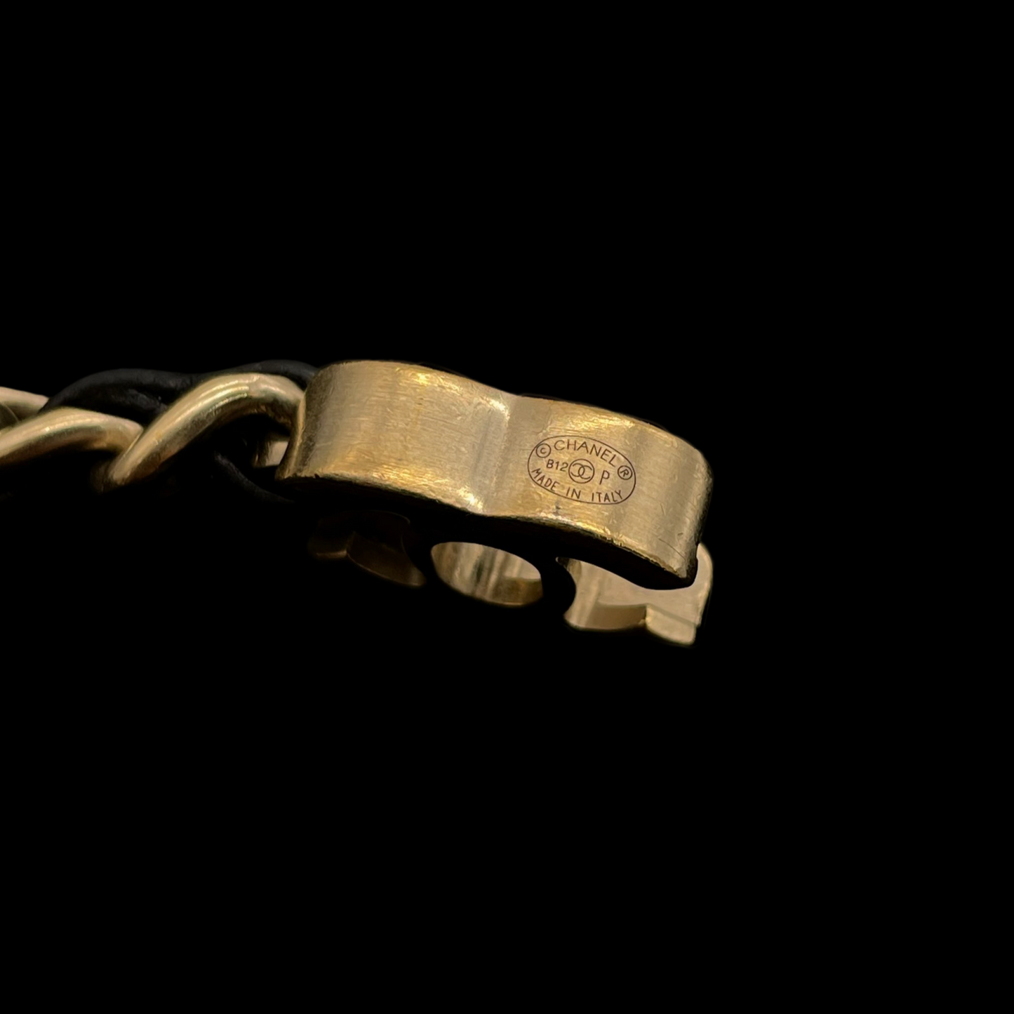 CHANEL Matelassé CC LOGO Trun Lock Necklace & Chain Belt Black & Gold