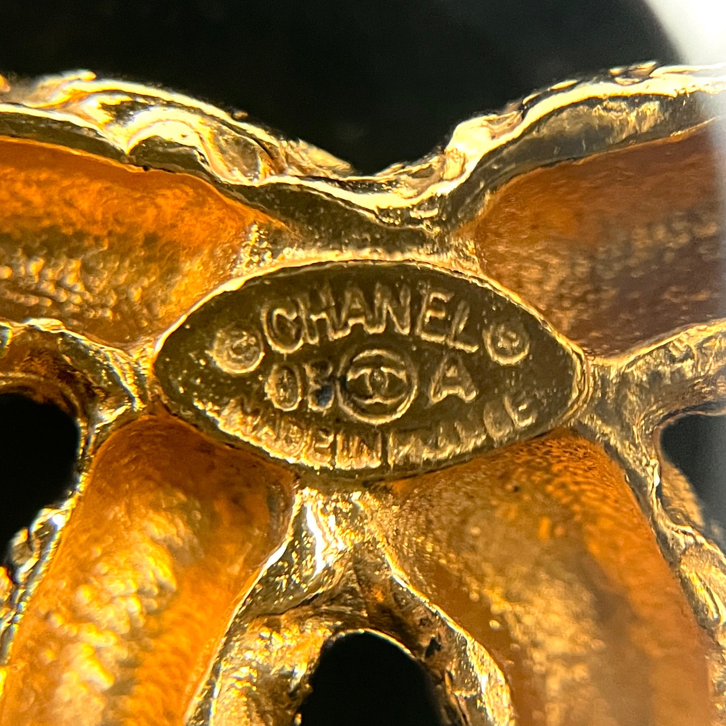 CHANEL Coco Mark Lava Brooch PM 93A