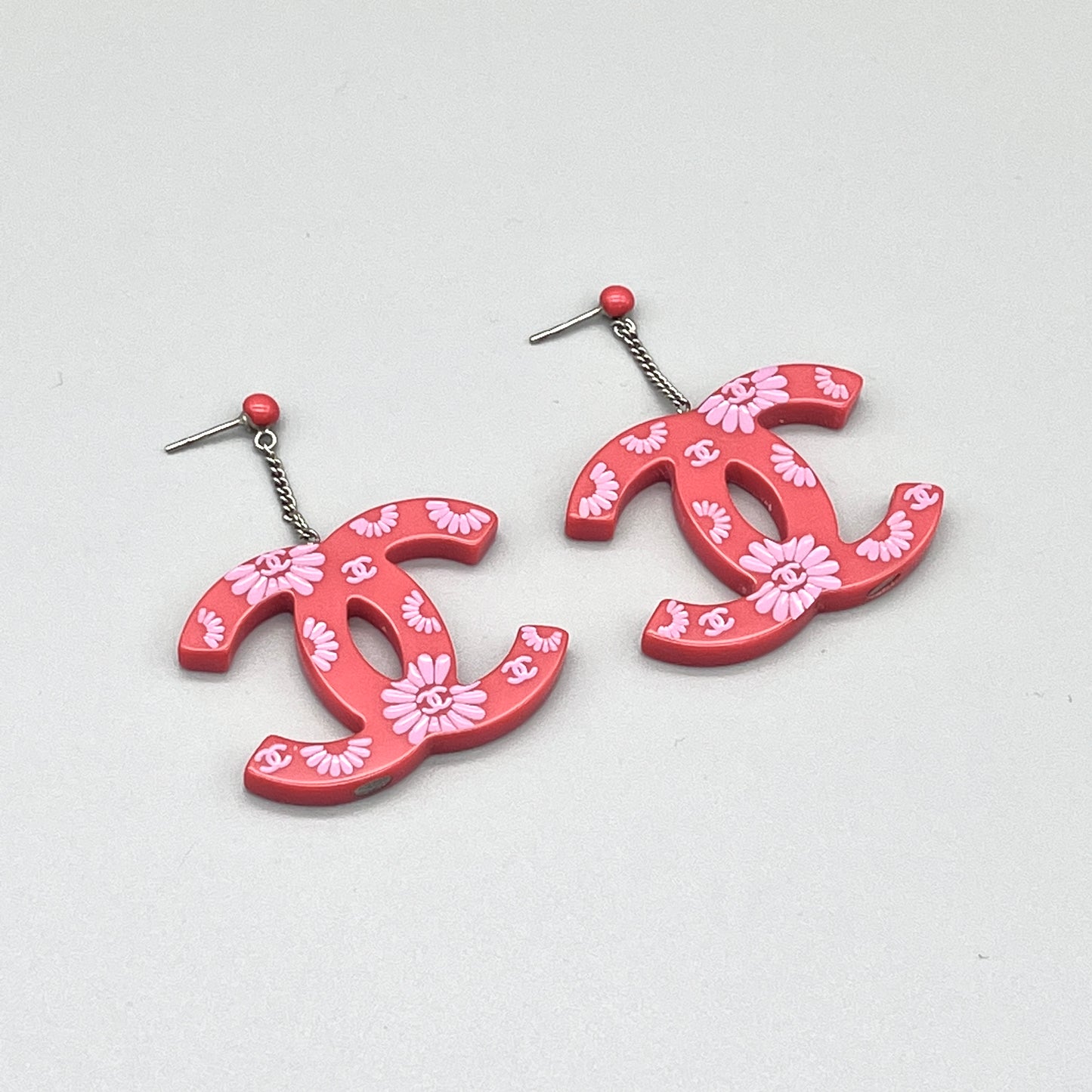 RARE☆☆☆☆AUTH Pre-owned CHANEL Jumbo Coco Mark Flower Motif Earrings Pink