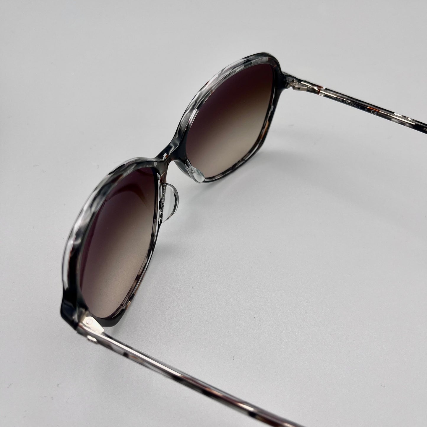 AUTH Pre-owned CHANEL Thin Tortoiseshell Sunglasses