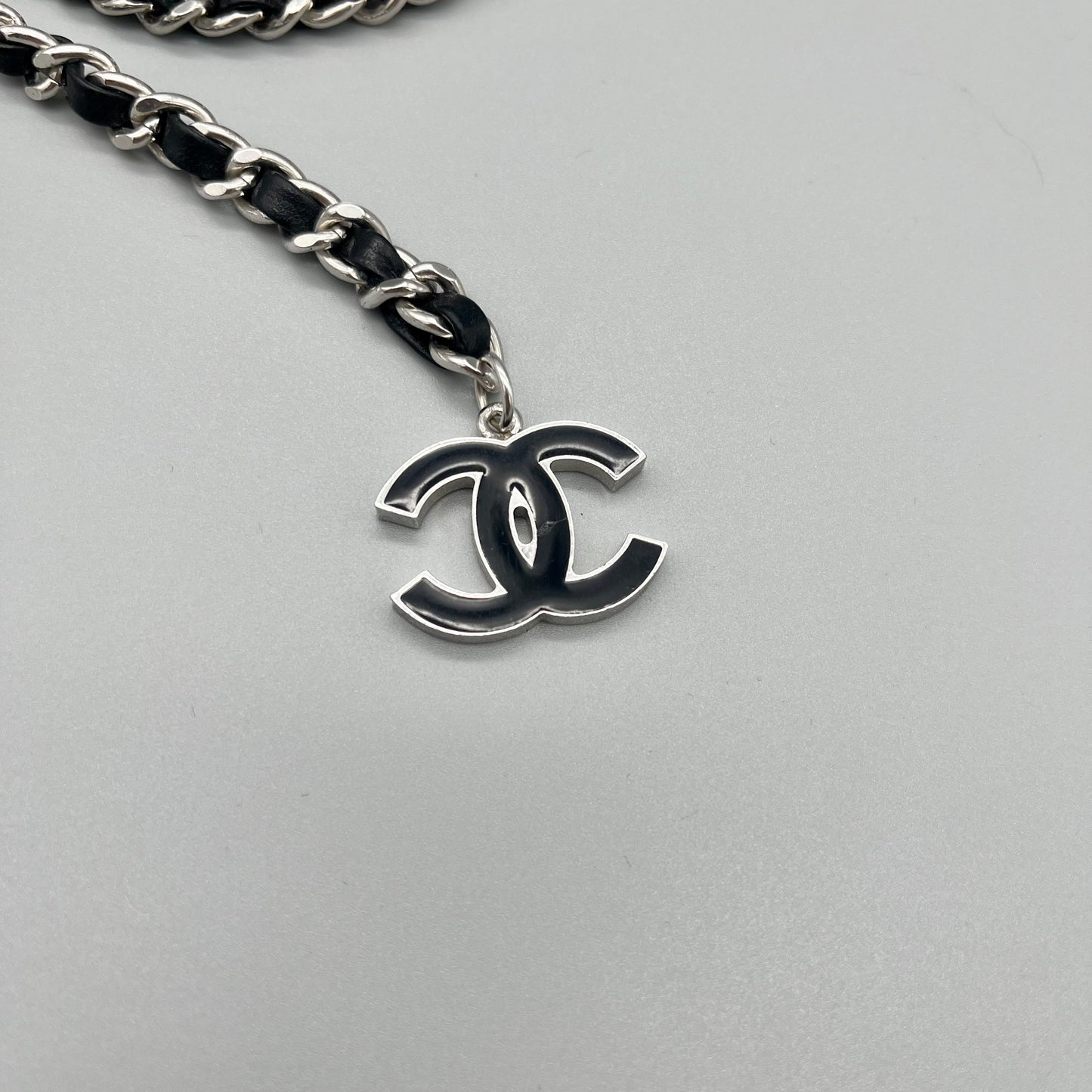 AUTH Pre-owned CHANEL ｺｺﾏｰｸﾍﾟﾝﾀﾞﾝﾄ ﾁｪｰﾝﾍﾞﾙﾄ 04V