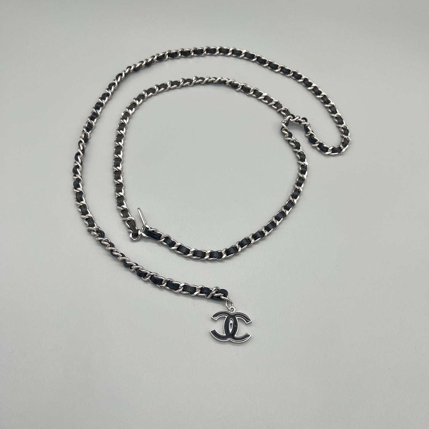 AUTH Pre-owned CHANEL Comark pendant chain belt 04V