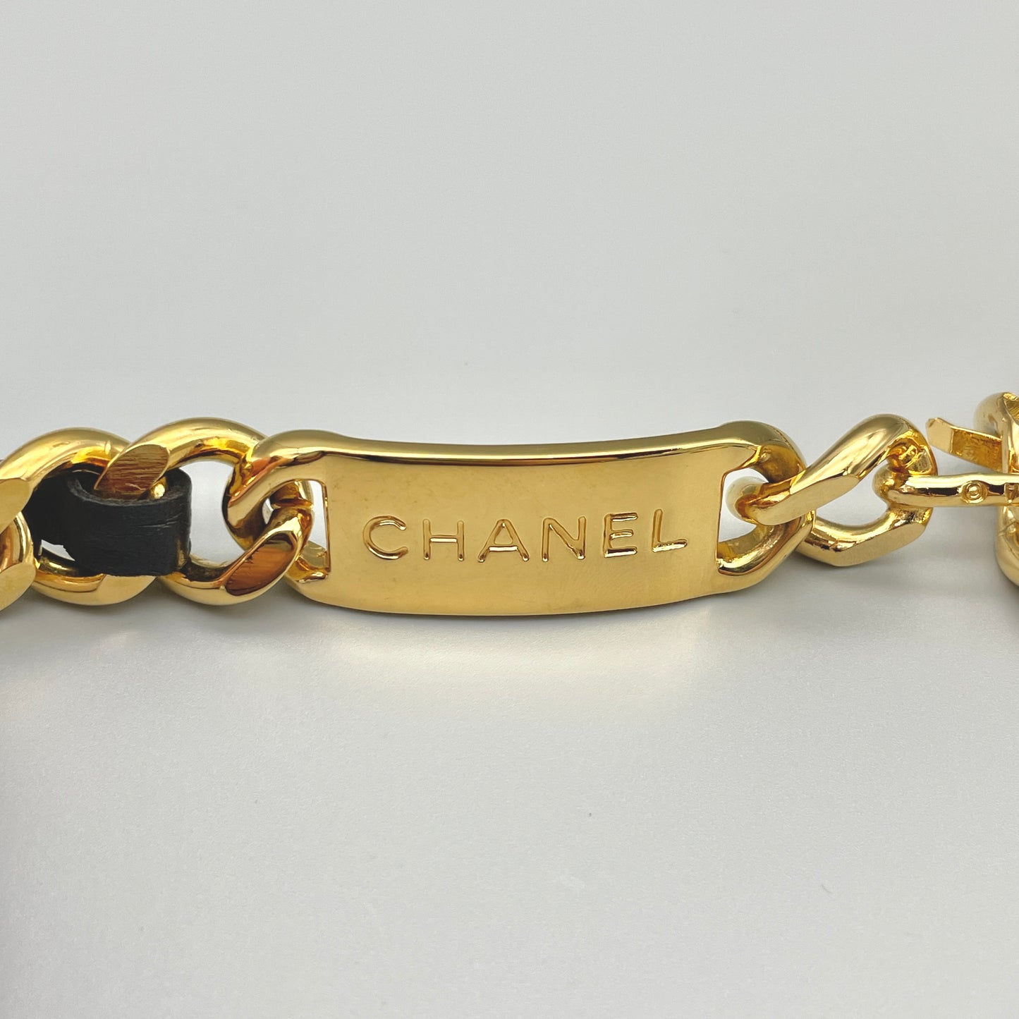 AUTH Pre-owned CHANEL Kokomark pendant matrasse chain belt 94A