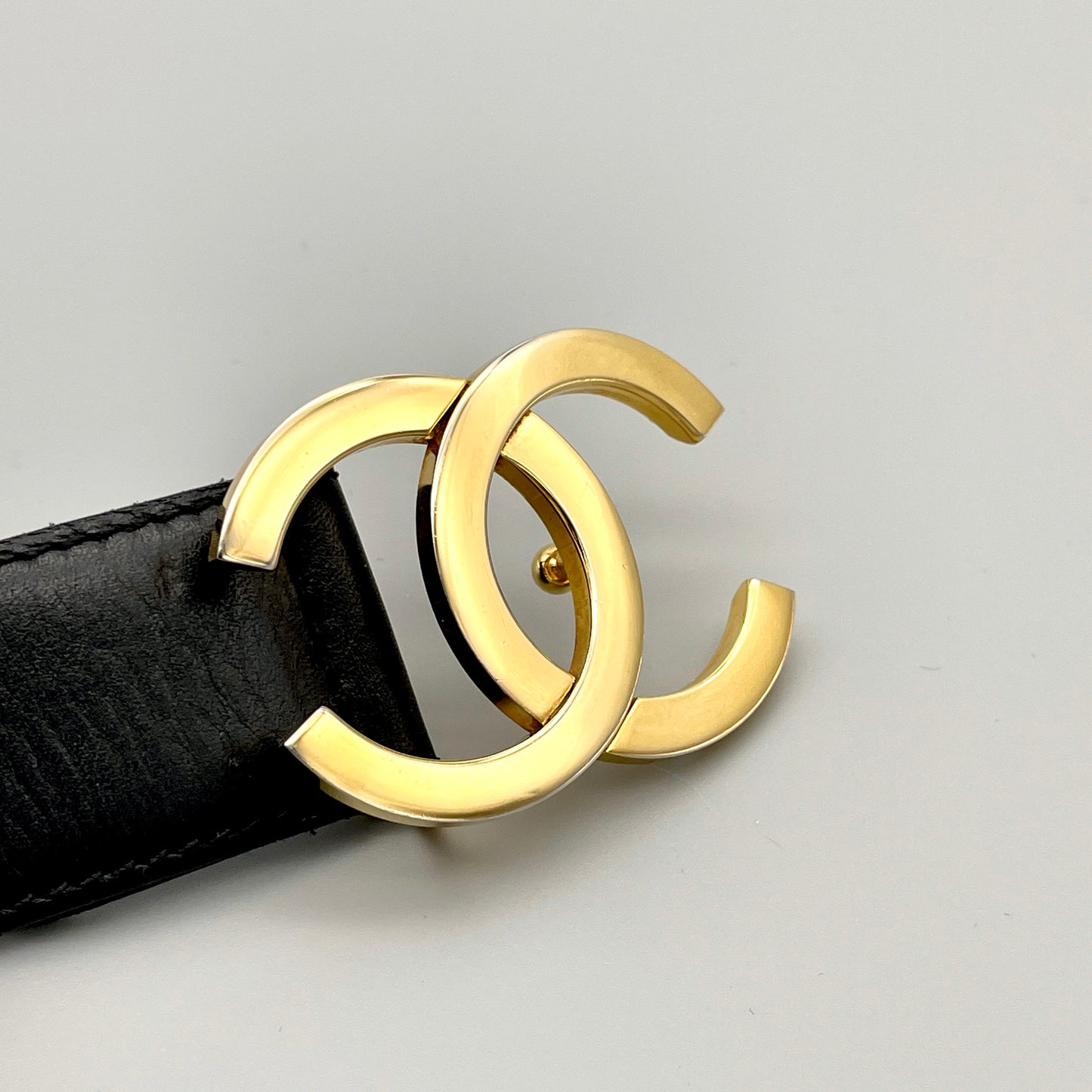 AUTH Pre-owned CHANEL Comark leather belt