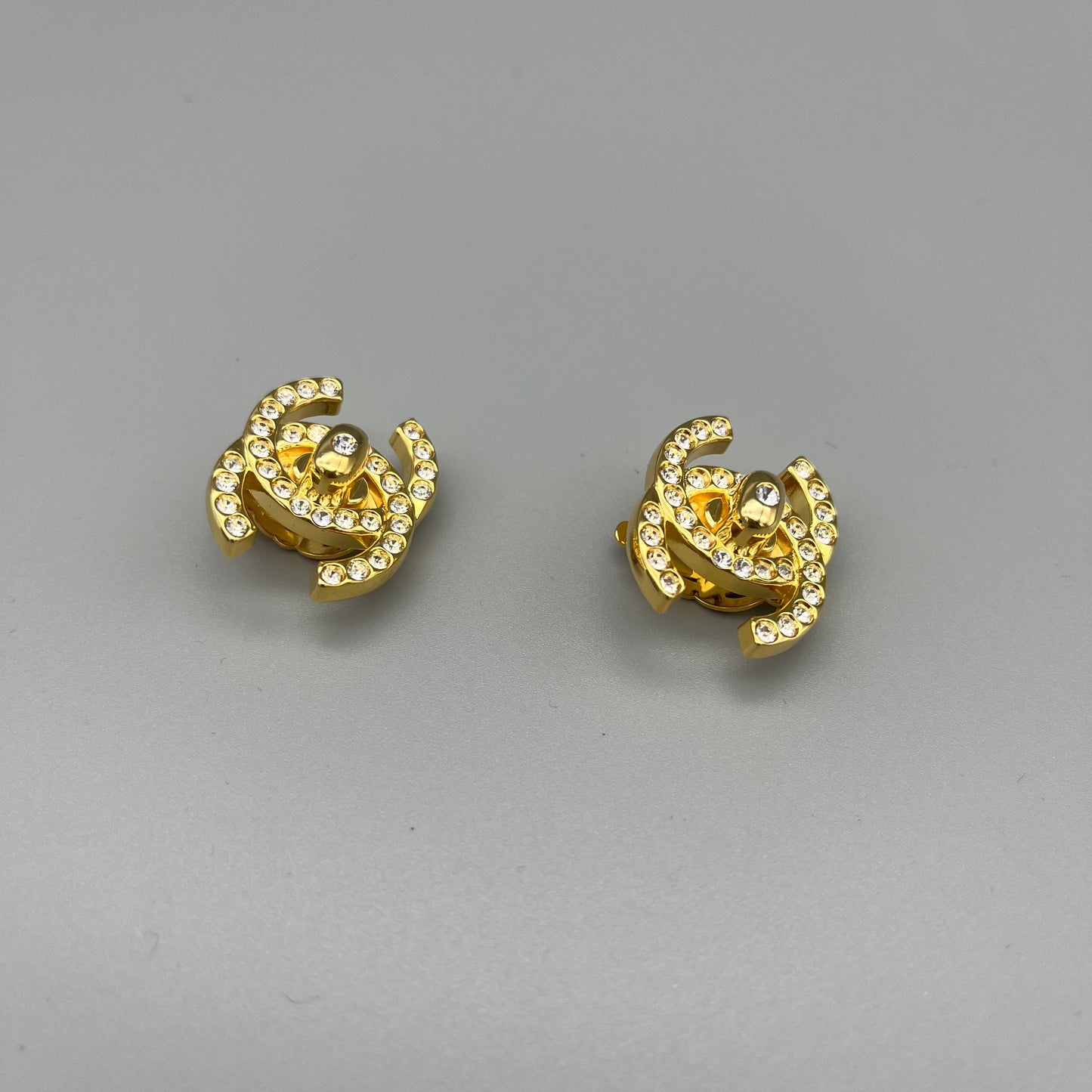 CHANEL Rhinestone Coco Mark Turnlock Earrings 96A