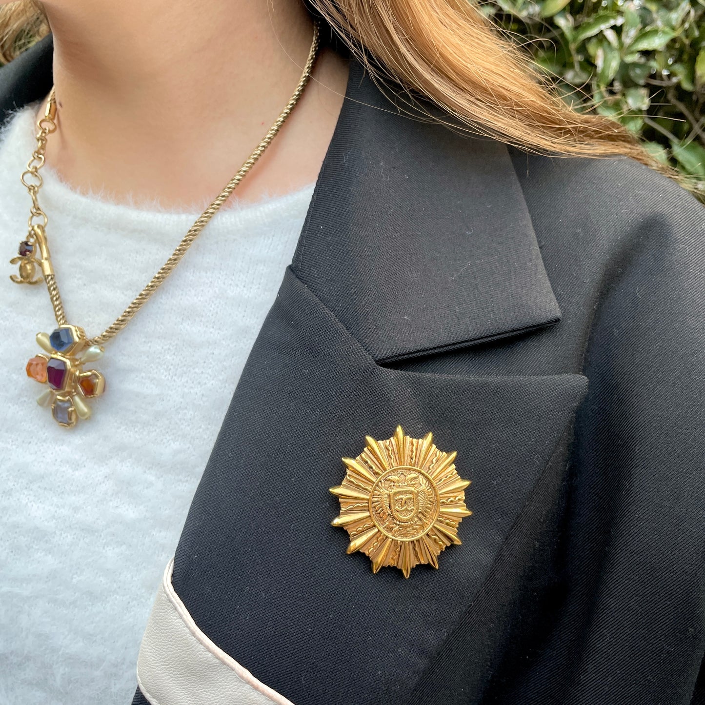 Afar Vintage Pre-owned CHANEL coco mark sun emblem brooch