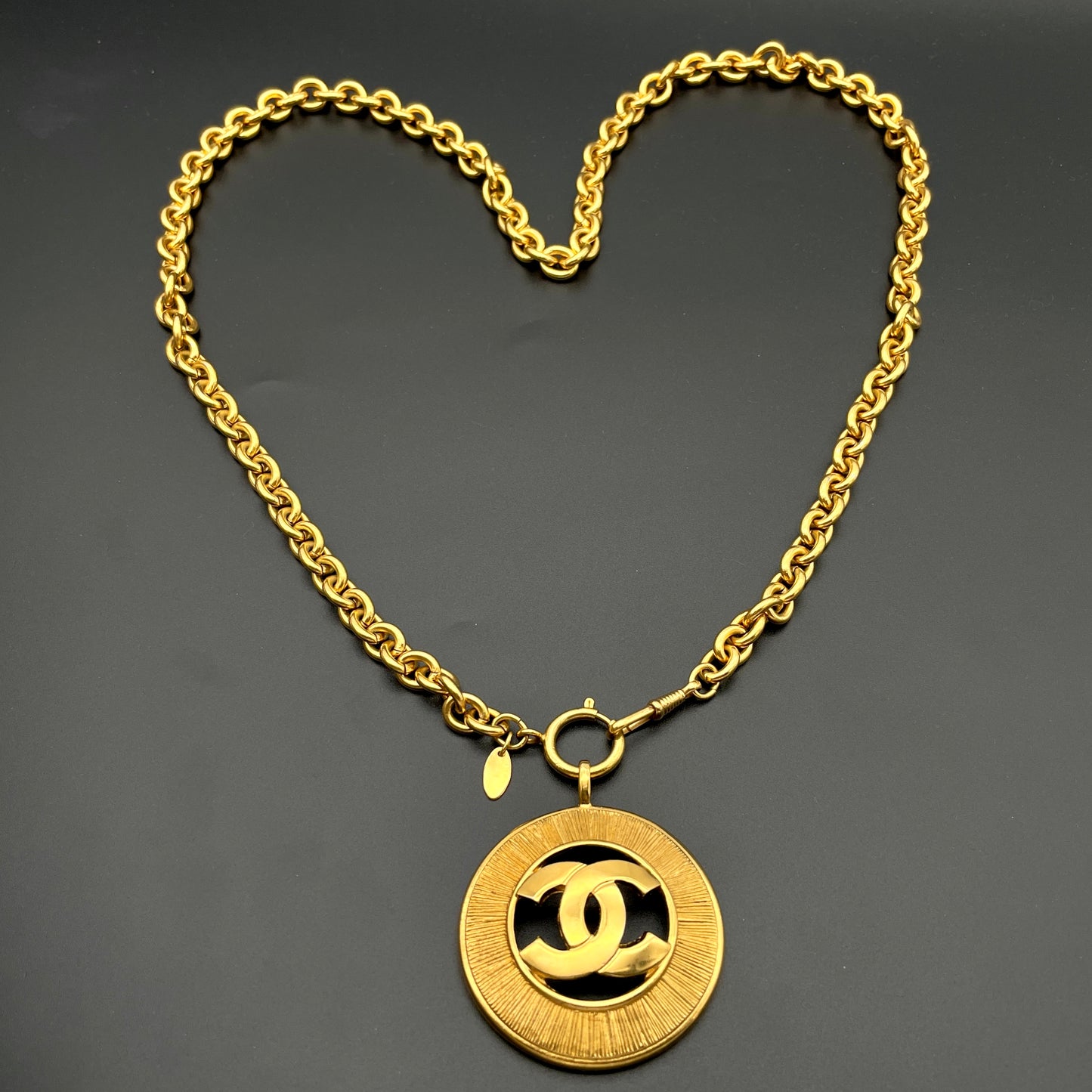 CHANEL Coco Mark Jumbo Necklace