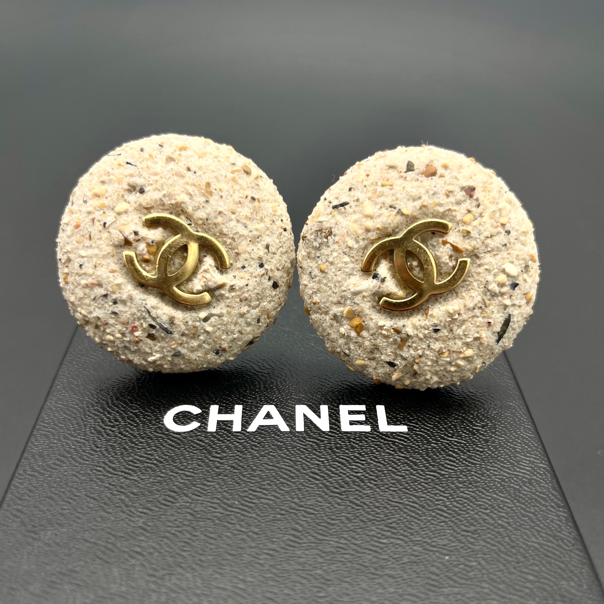 Chanel 95p Vintage Coco Chanel Earrings Black X Gold Cameo Style