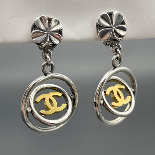 CHANEL Coco Mark Four Leaf Earrings/Silver x Gold