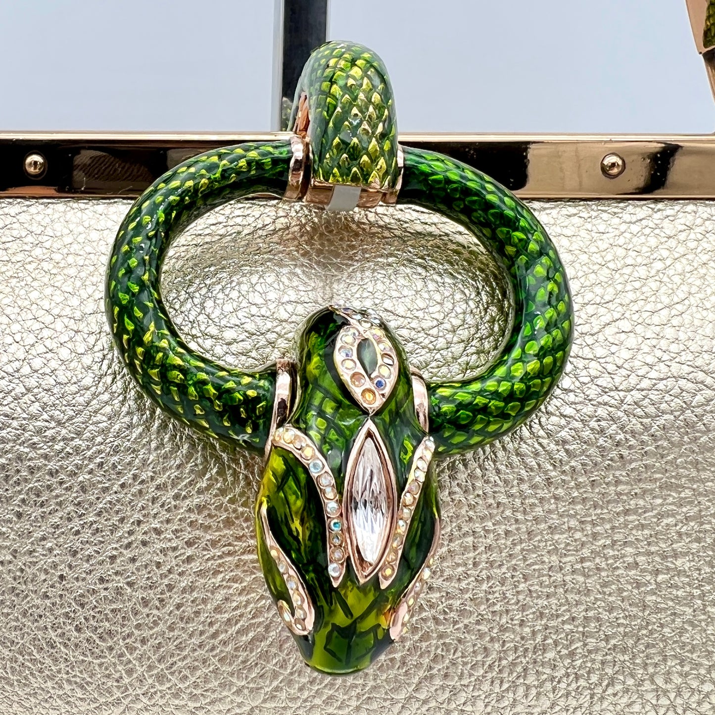 RARE☆☆☆☆☆GUCCI 02年ｺﾚｸｼｮﾝ Snakeﾗｲﾝｽﾄｰﾝ ﾊﾞﾝﾌﾞｰﾁｪｰﾝｼｮﾙﾀﾞｰ ﾎﾟｰﾁ