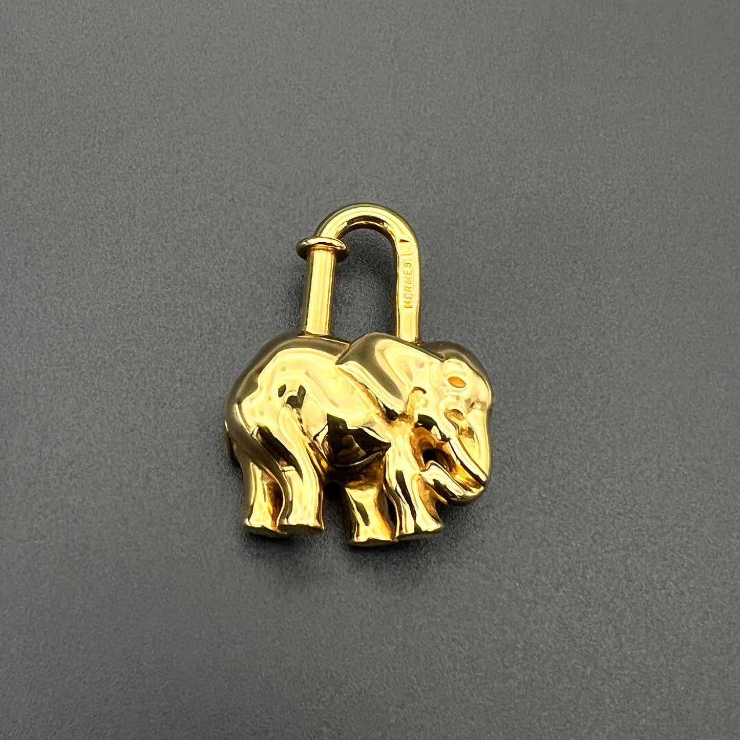 Afar Vintage Pre-owned HERMES Cadena Charm Elephant GP