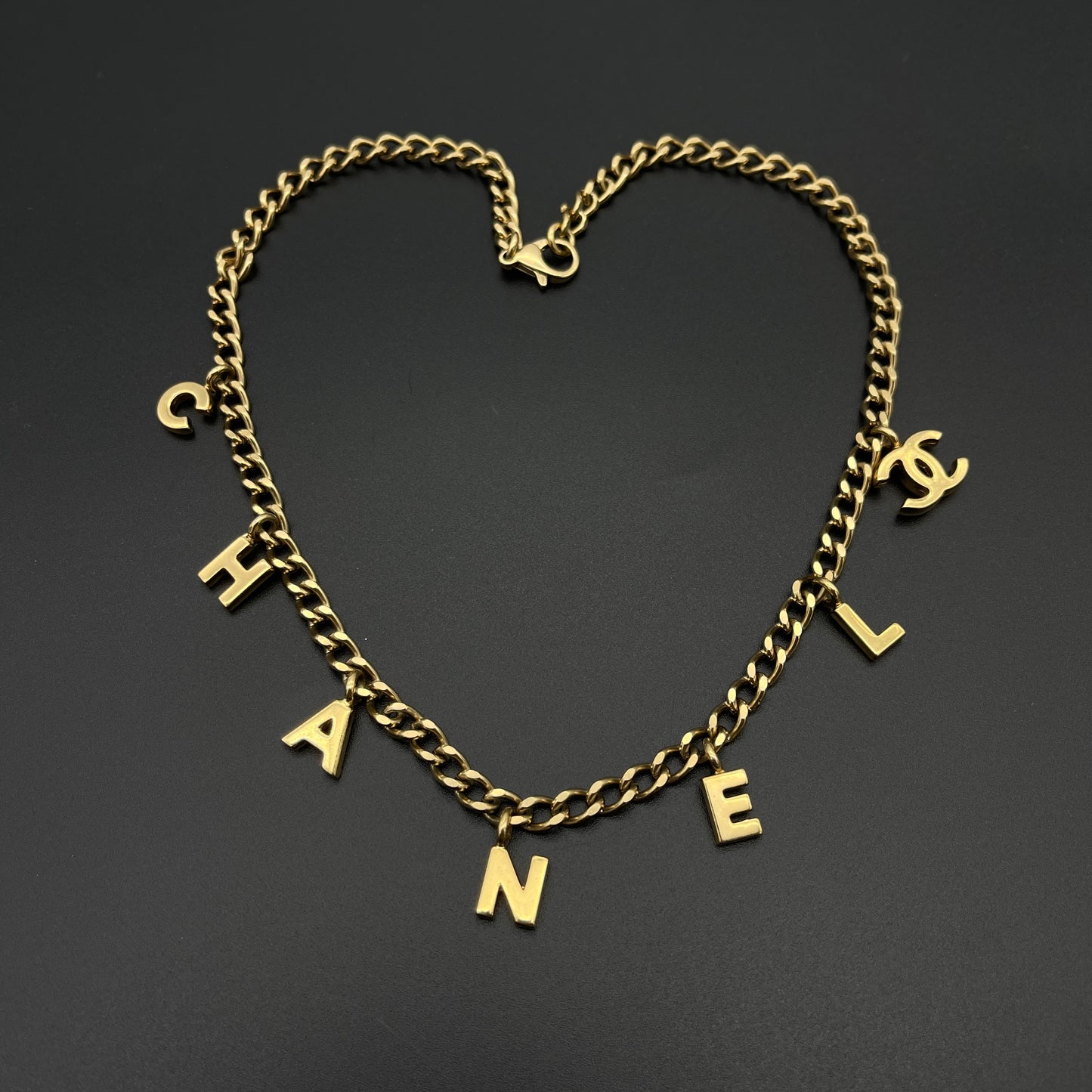 Afar Vintage Pre-owned CHANEL Pendant Necklace