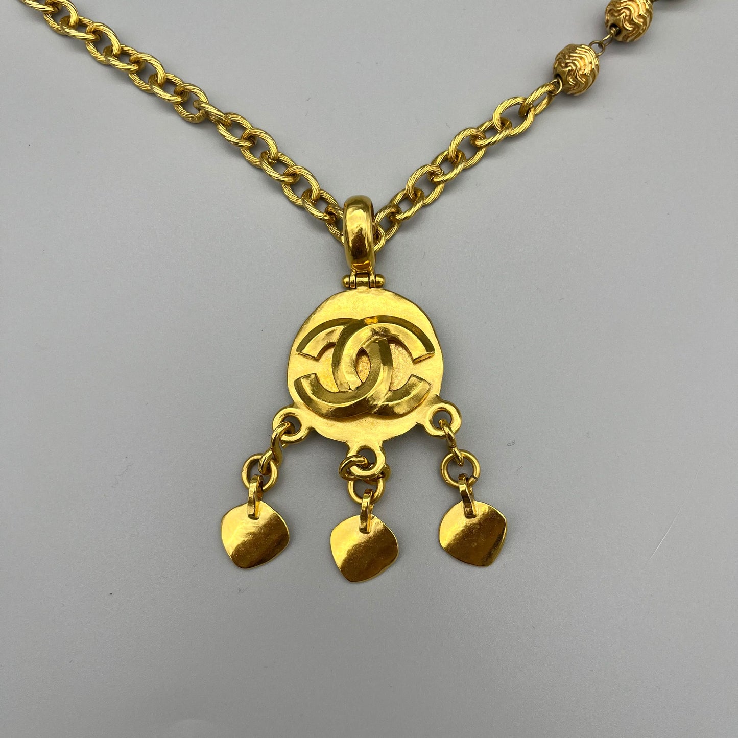 RARE☆☆☆CHANEL Coco Mark Pendant Gold Ball Necklace