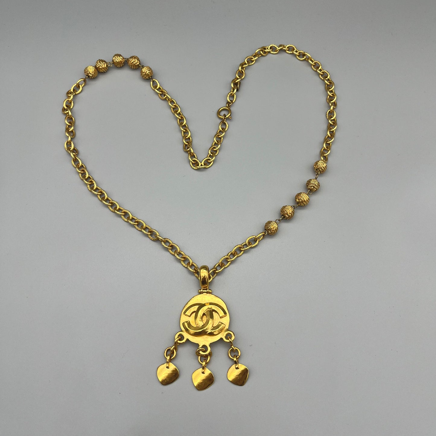 RARE☆☆☆CHANEL Coco Mark Pendant Gold Ball Necklace