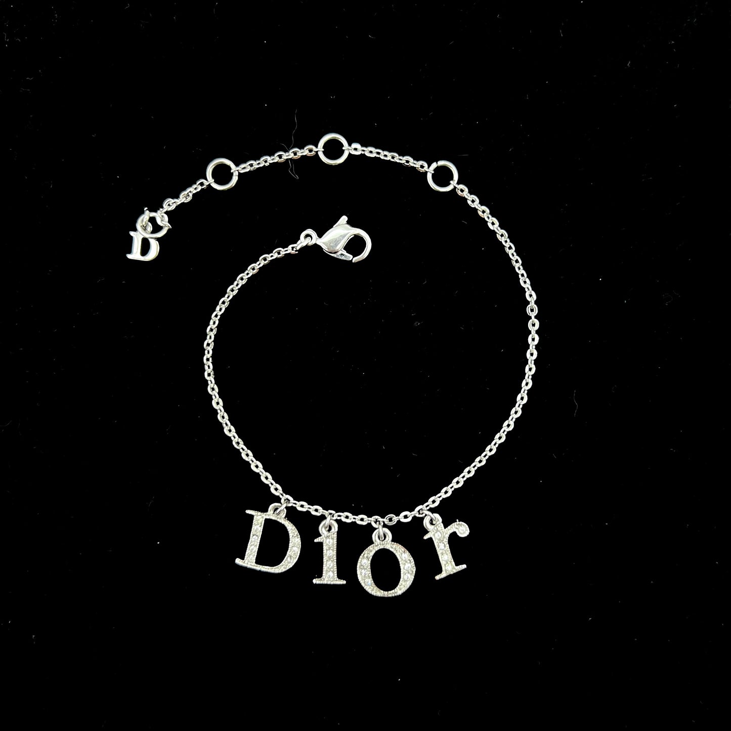 Copy of AUTH Pre-owned Christian Dior DIOR logo line stone necklace