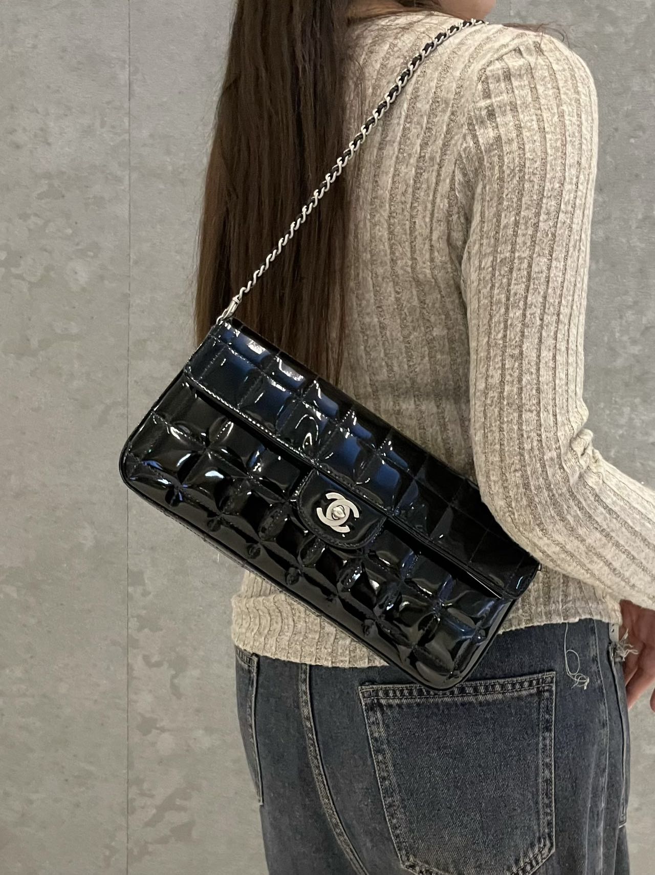 AUTH Pre-owned CHANEL ｴﾅﾒﾙ ﾏﾄﾗｯｾ ﾁｪｰﾝﾌﾗｯﾌﾟﾊﾞｯｸﾞ ﾌﾞﾗｯｸ SHW