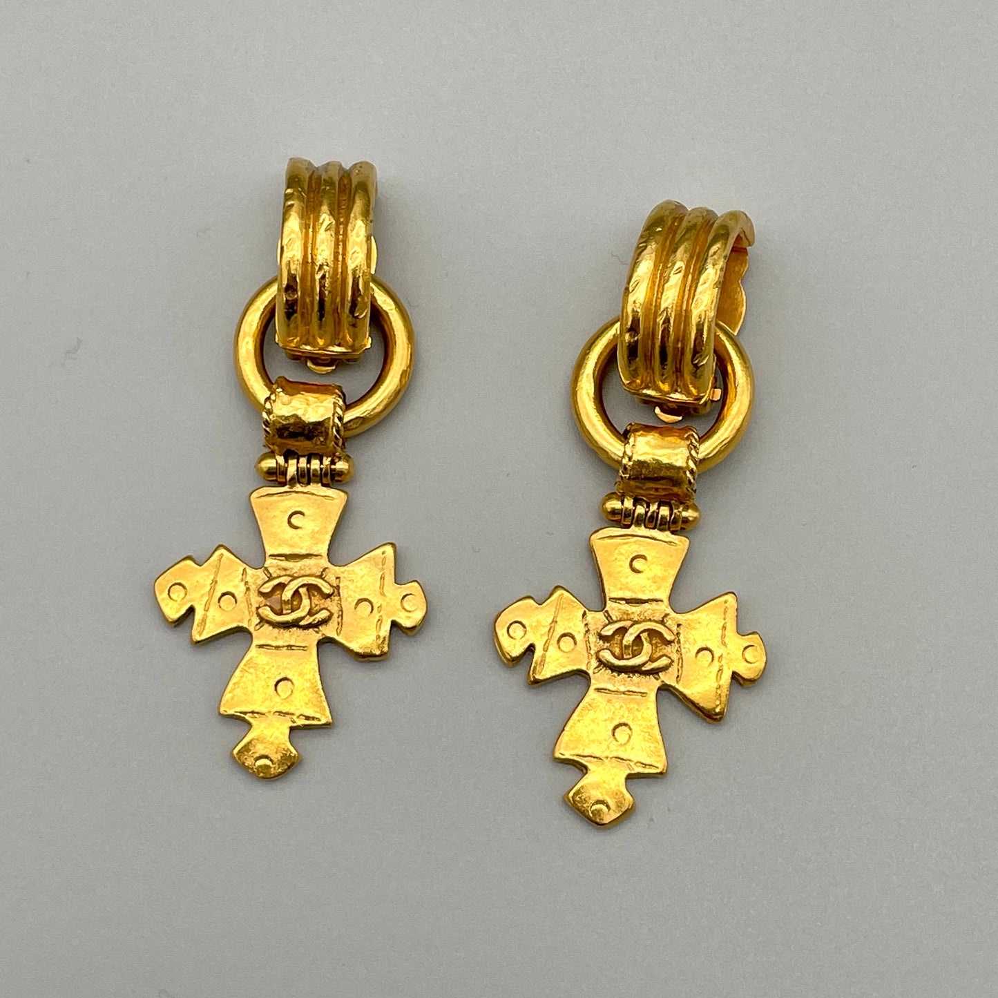 CHANEL Coco Mark Cross Earrings 94P