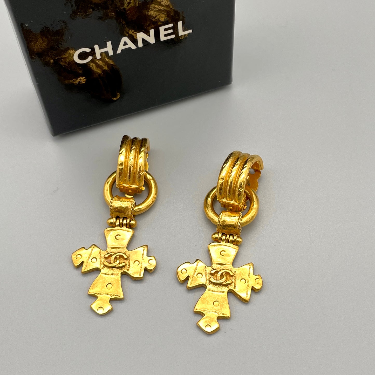 CHANEL Coco Mark Cross Earrings 94P