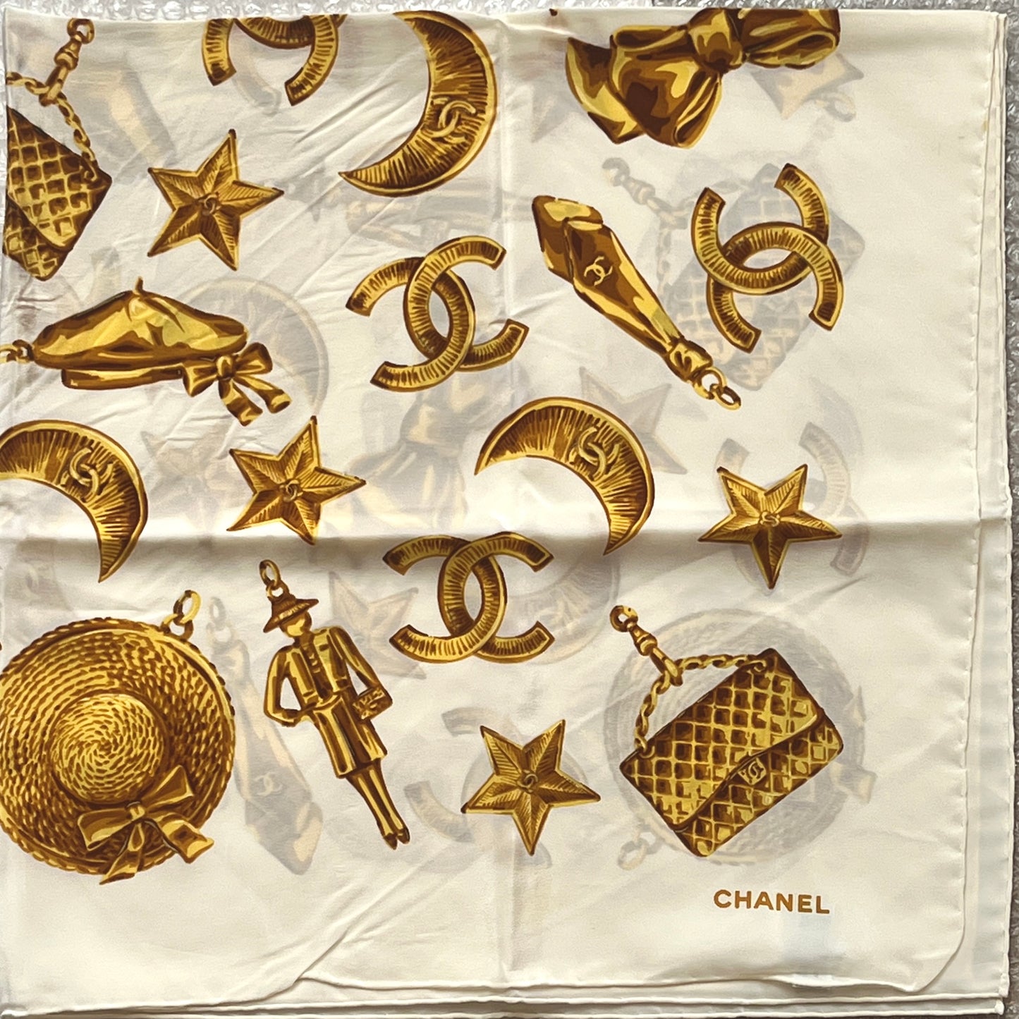 RARE☆☆☆CHANEL ｱｸｾｻﾘｰﾓﾁｰﾌ ｽｶｰﾌ