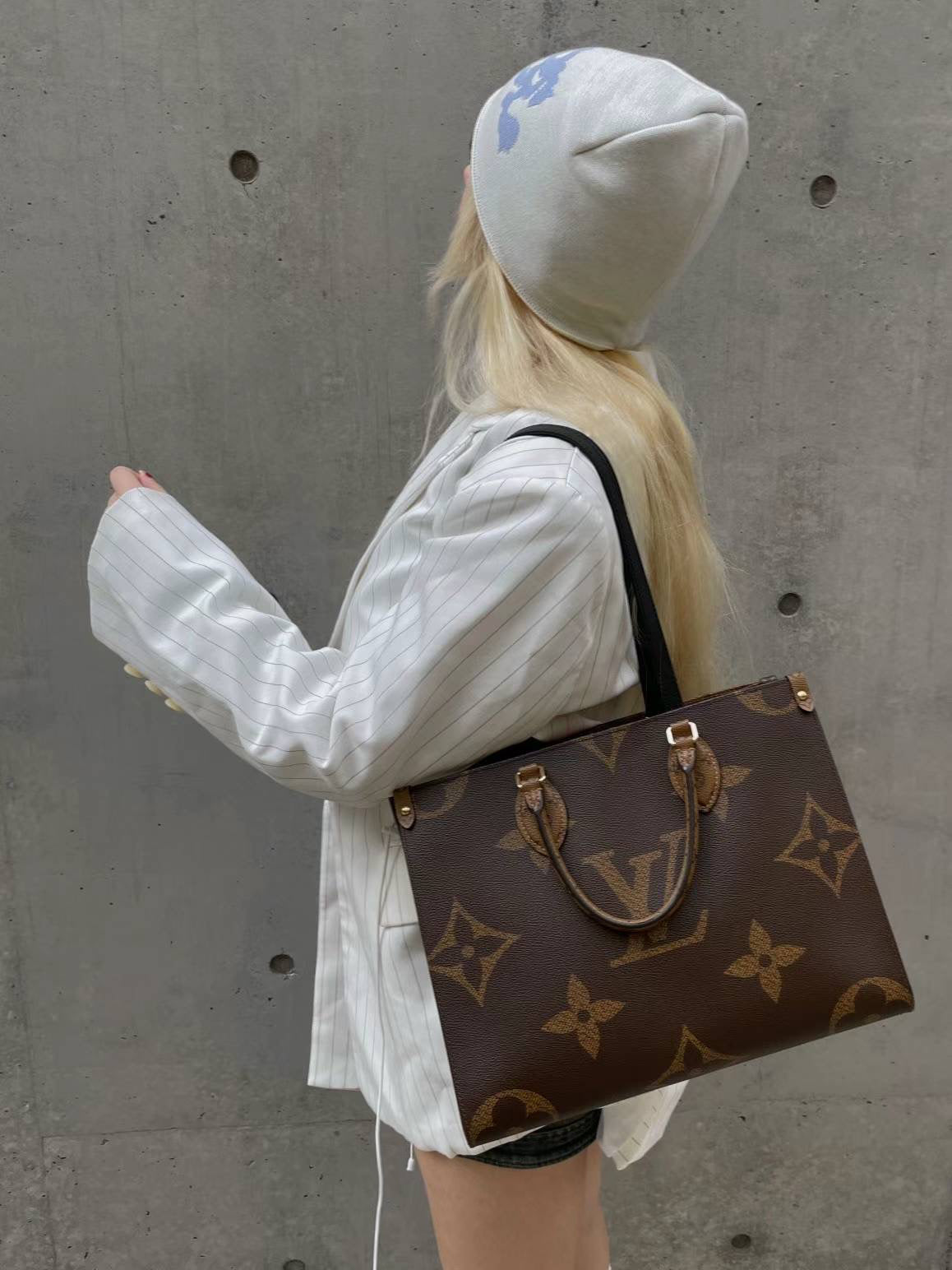 LOUIS VUITTON Monogram Giant Onzago MM M45321 Brown