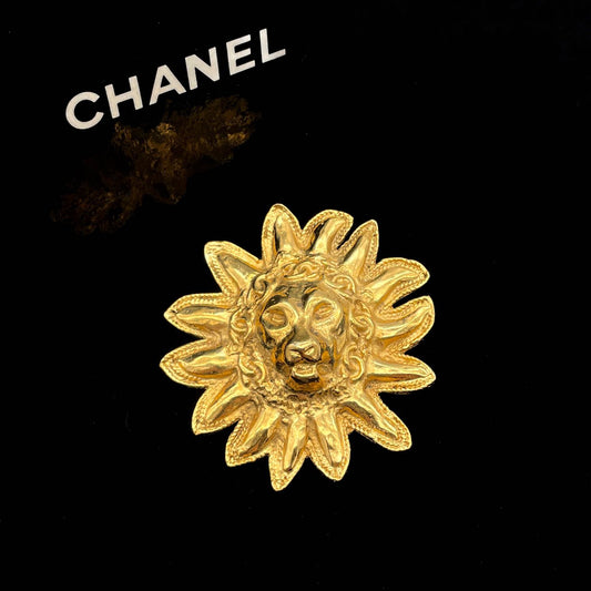 AUTH Pre-owned CHANEL Lion Motif Brooch