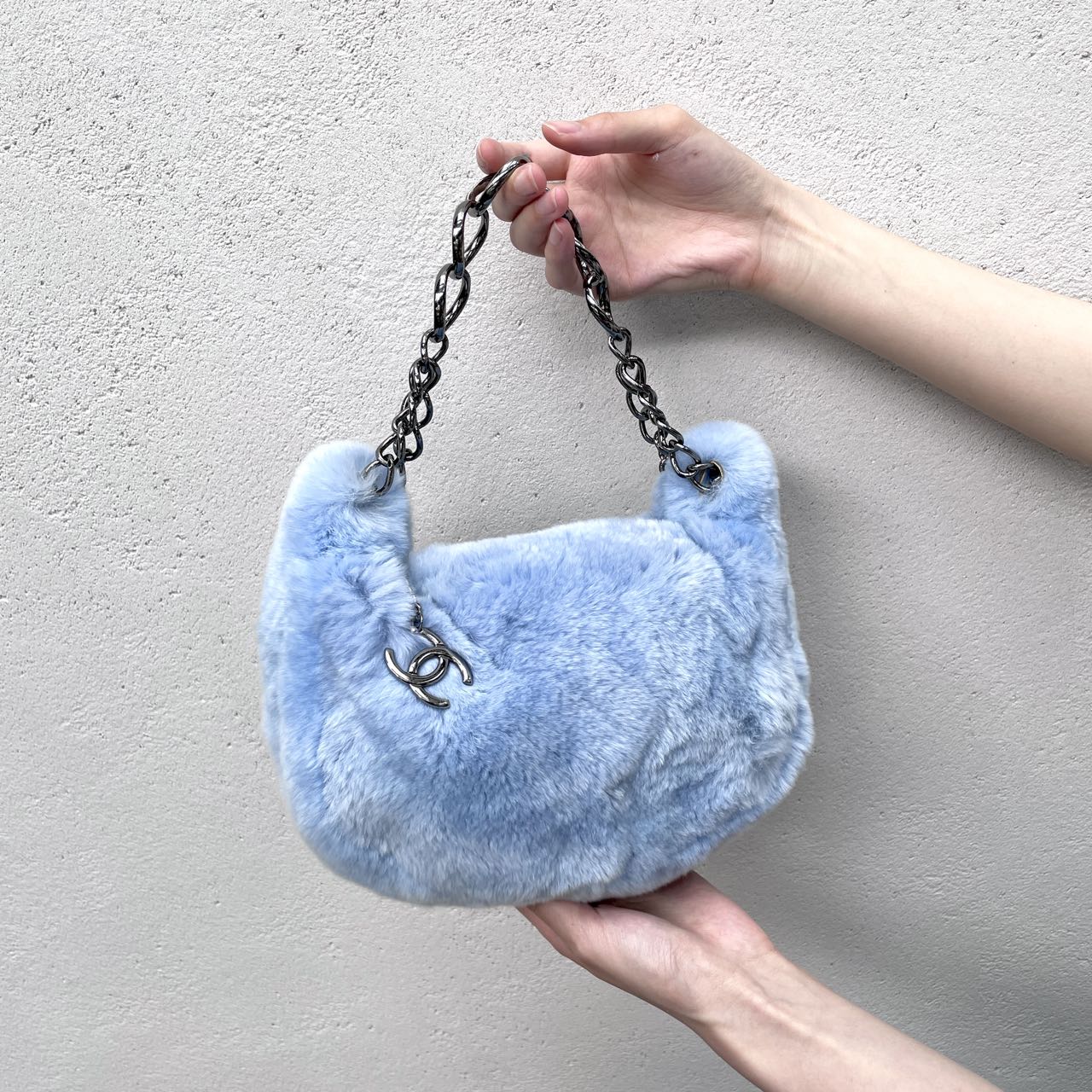 RARE☆☆☆AUTH Pre-owned CHANEL Cocomark Rabbit Fur Chain Shoulder Bag