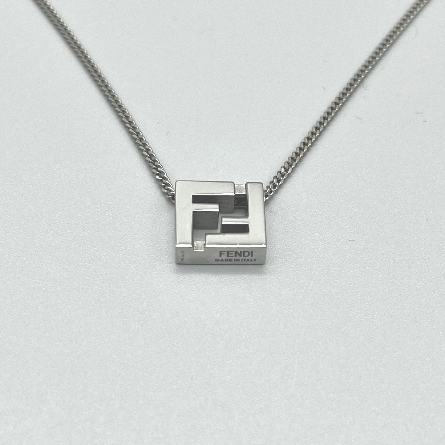 FENDI FF logo thin necklace