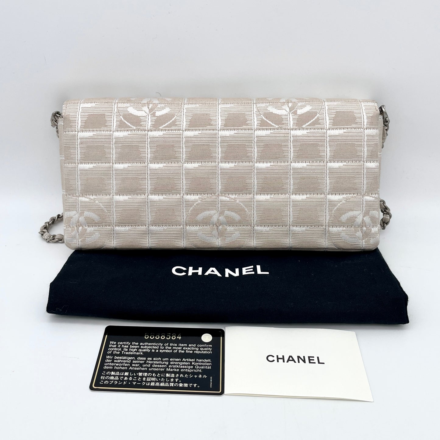 AUTH Pre-owned CHANEL ﾆｭｰﾄﾗﾍﾞﾙﾗｲﾝ ﾁｮｺﾊﾞｰﾁｪｰﾝｼｮﾙﾀﾞｰﾊﾞｯｸﾞ