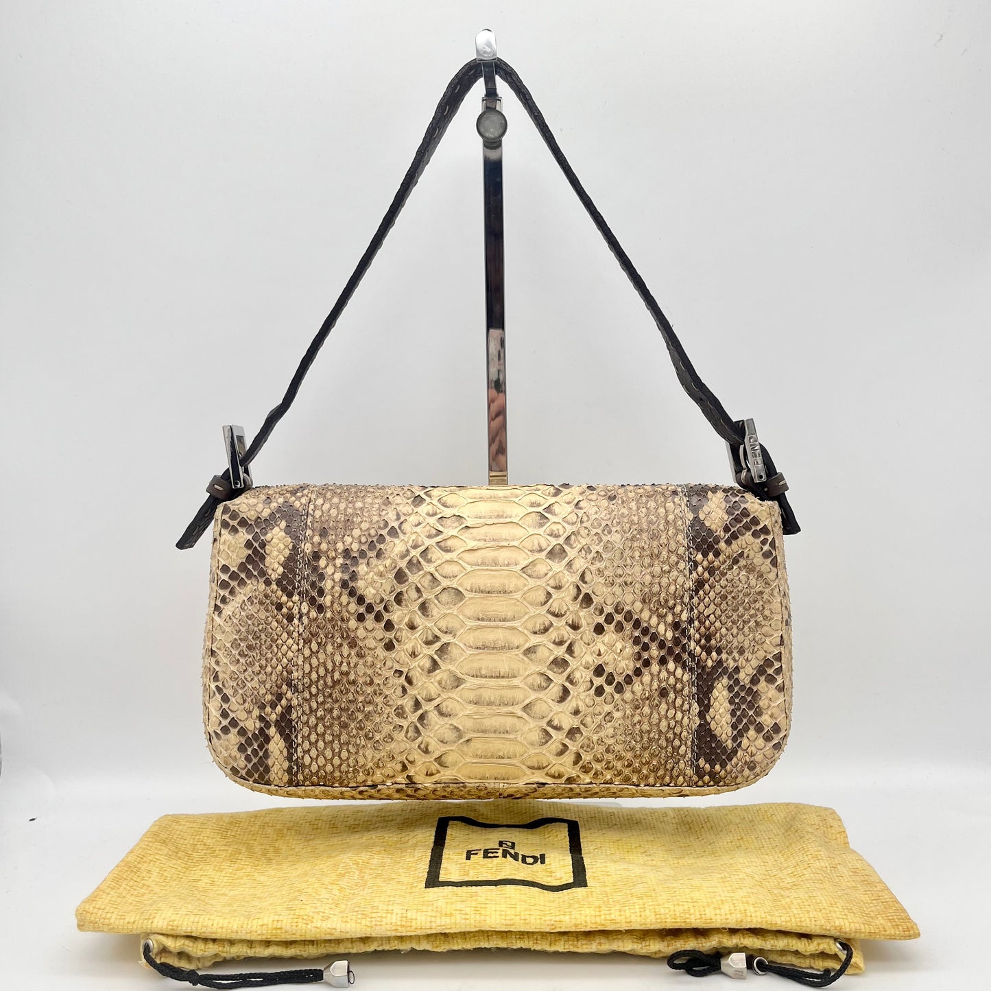 AUTH 二手 FENDI 浸泡图案 Cereria 蛇皮皮革 mamma baget PM