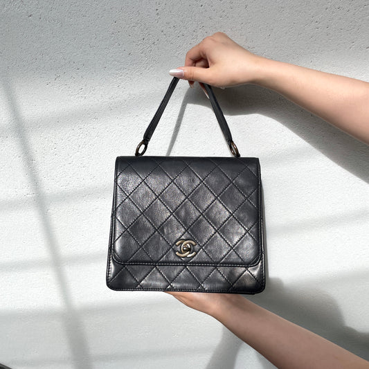 CHANEL Matelasse Kelly-style Turnlock Handbag