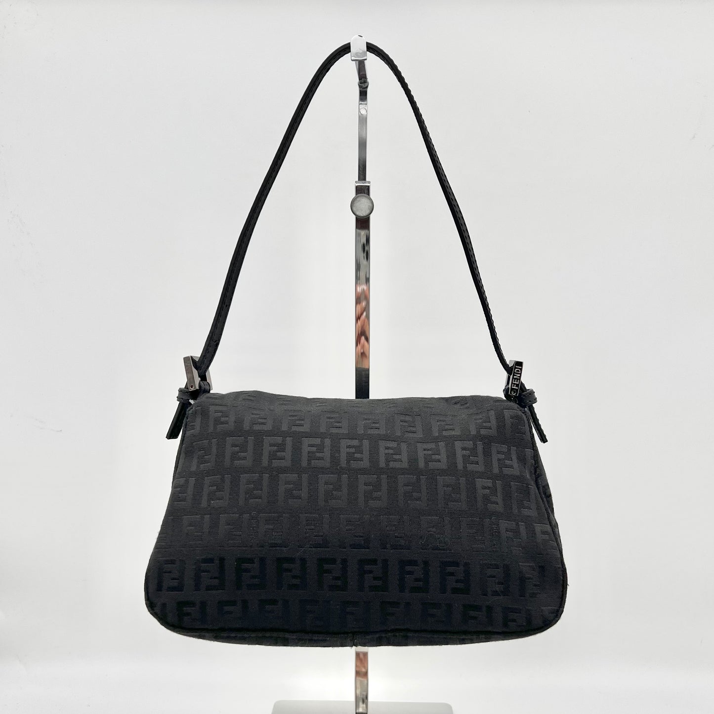 AUTH Pre-owned FENDI Mini Mamma Bucket Black