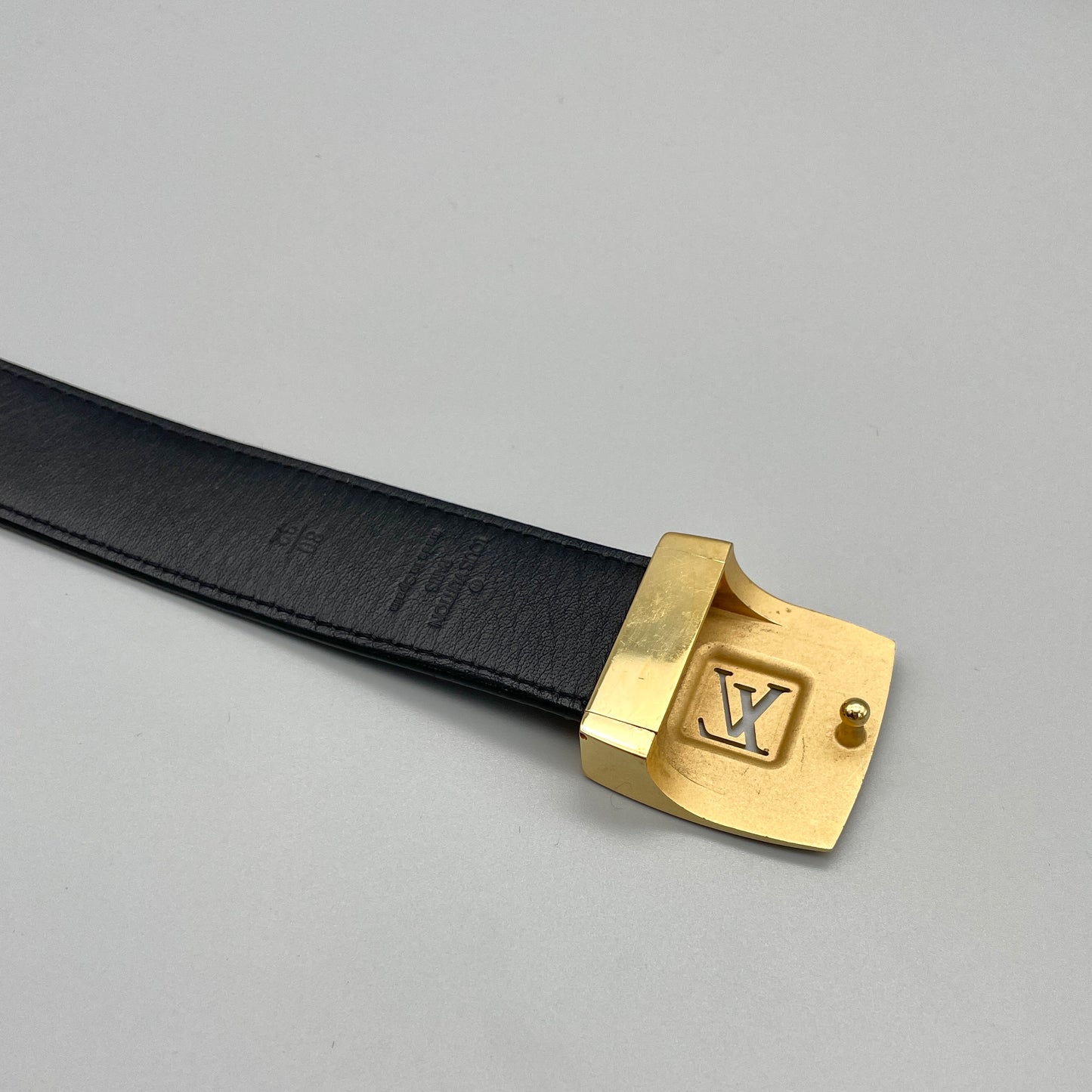 Pre-owned Louis Vuitton Leather Belt In Multicolour