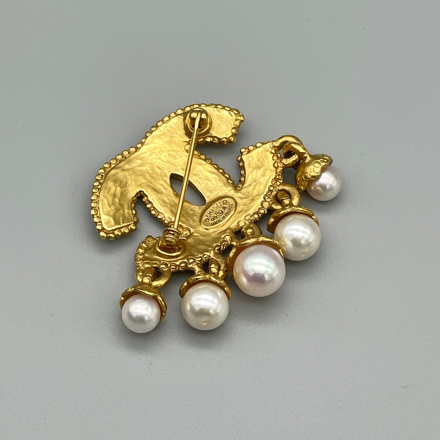 AUTH Pre-owned CHANEL Cocommark Pearl Pendant Brooch