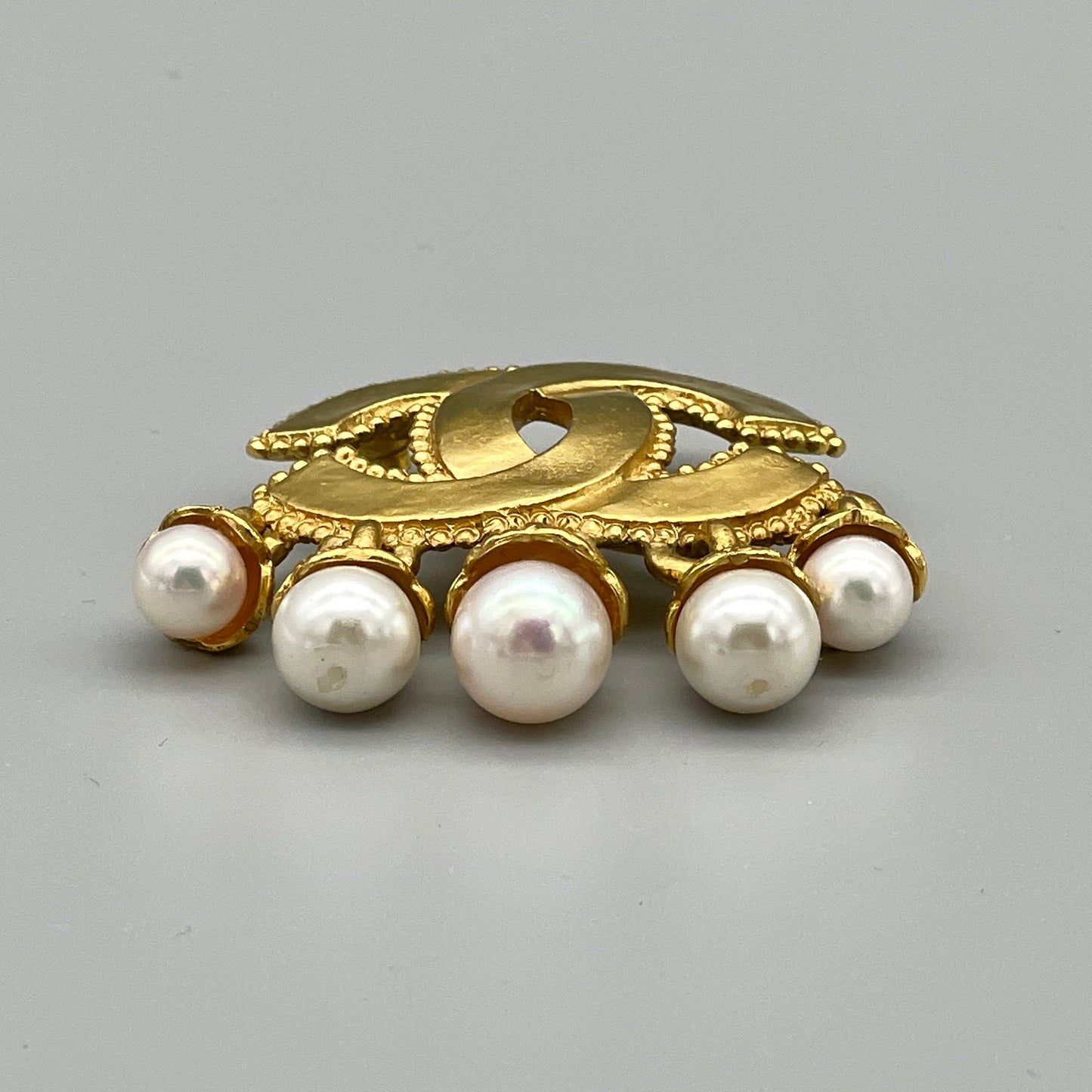 AUTH Pre-owned CHANEL Cocommark Pearl Pendant Brooch