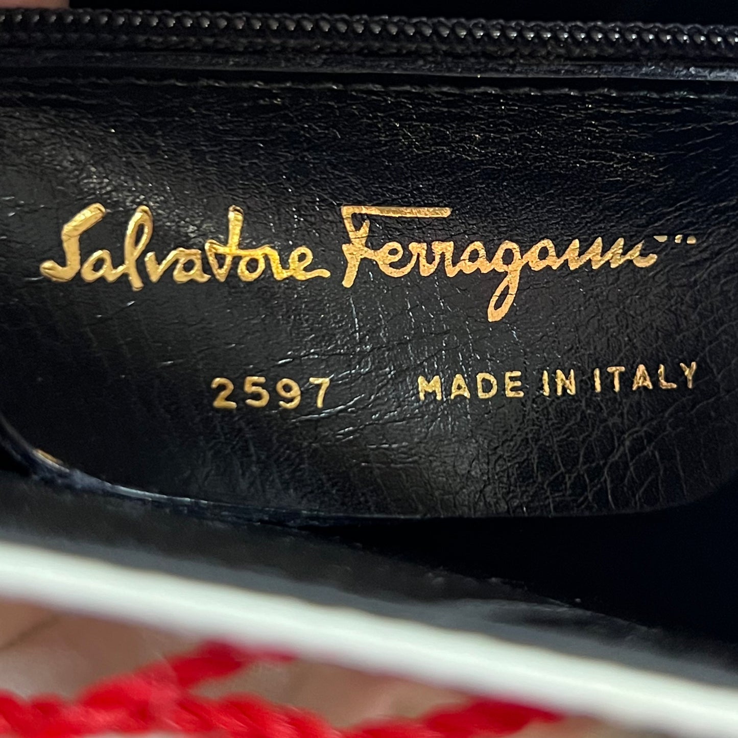 AUTH 二手 Salvatore Ferragamo Gancini 迷你手提包 白色