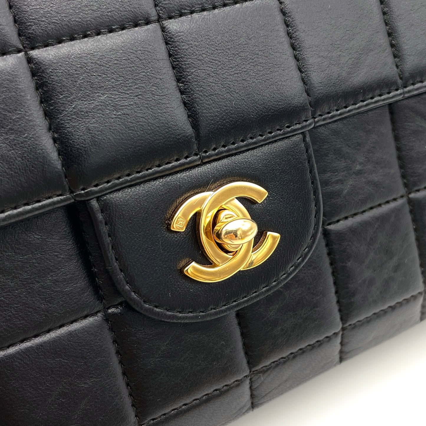 AUTH 二手 CHANEL 巧克力棒旋锁链条单肩包