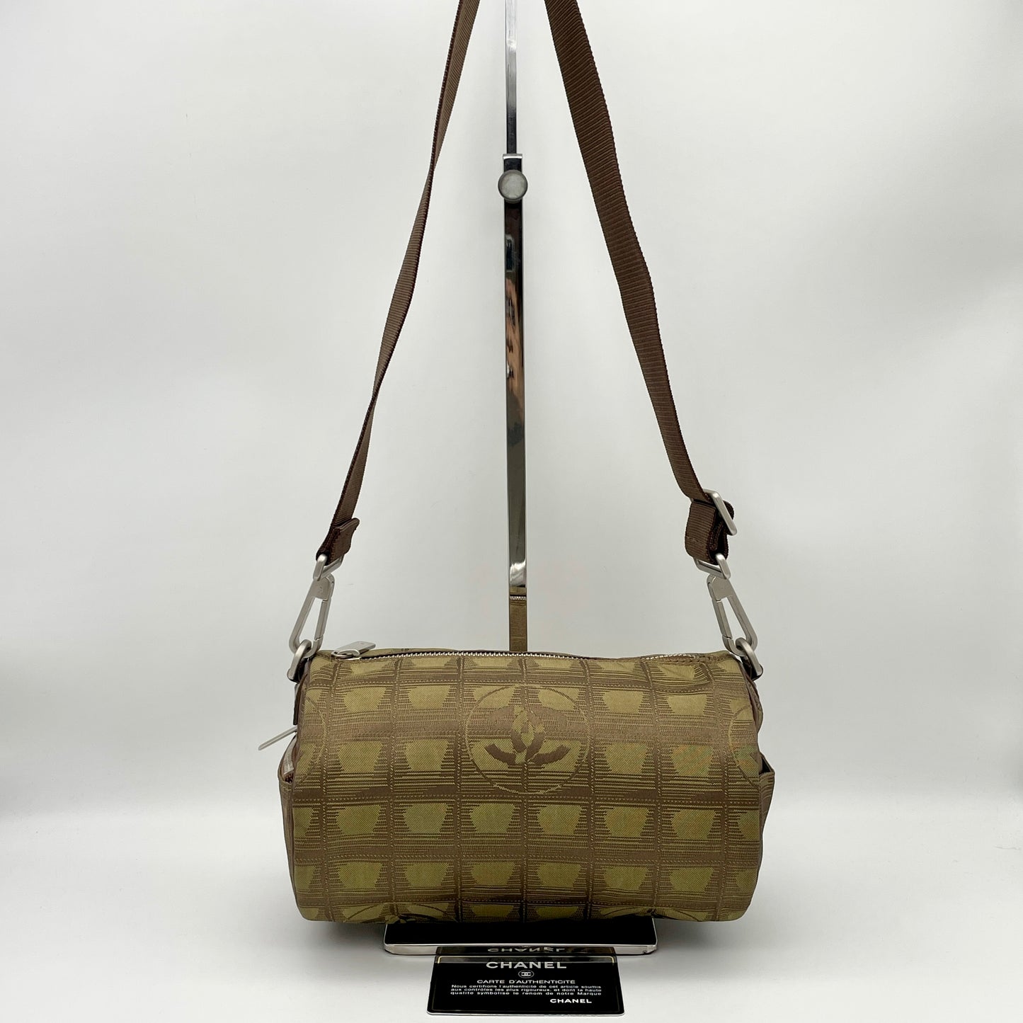 AUTH Pre-owned CHANEL New Travel Line W Chain Shoulder Bag No. 7