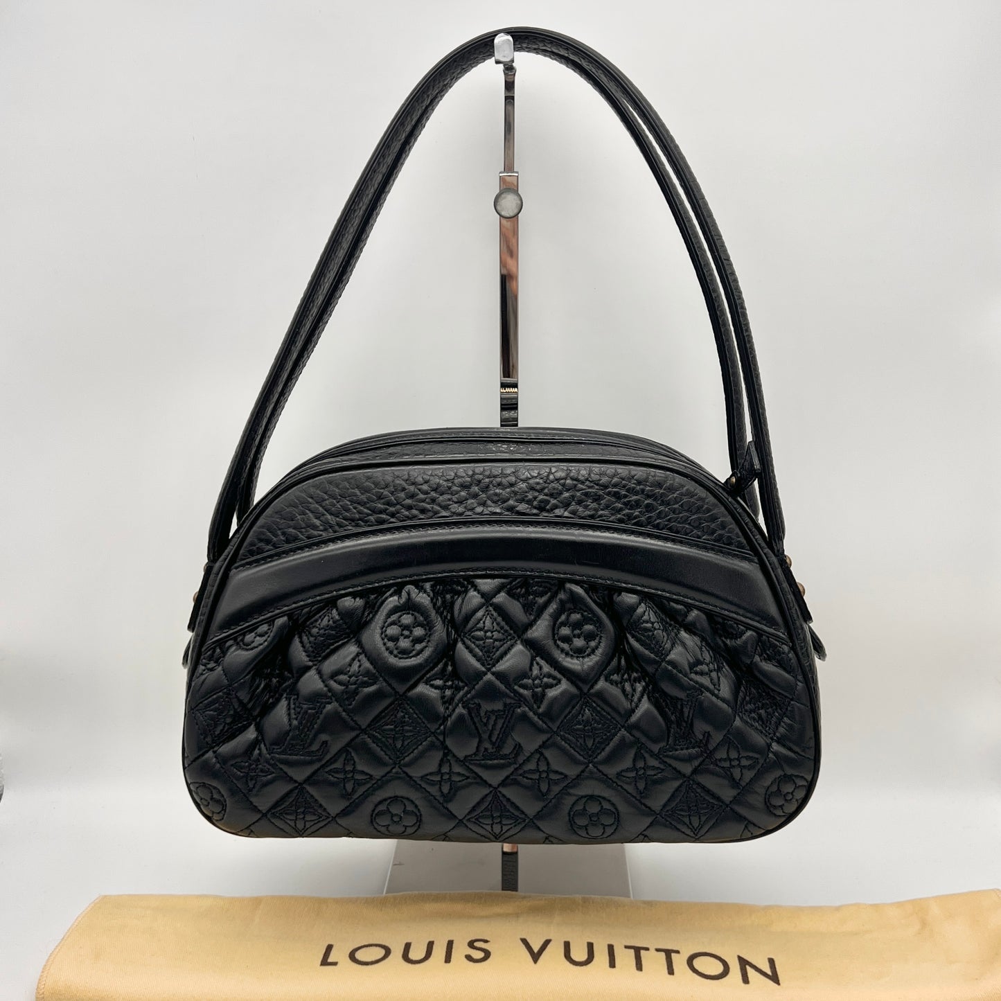 RARE☆☆☆AUTH Pre-owned LOUIS VUITTON 2005 Fall/Winter Collection Monogram Cura Vienna Noir M95105