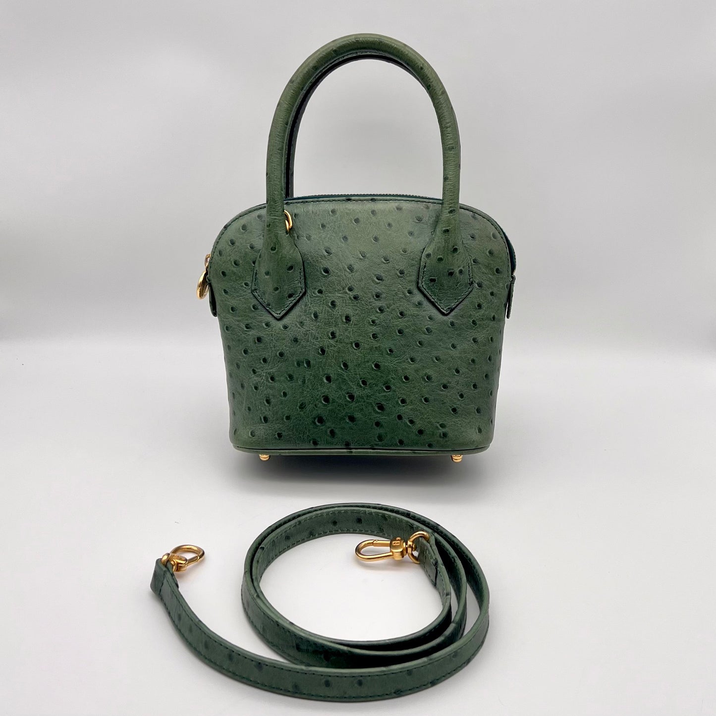 RARE☆☆☆☆AUTH Pre-owned FENDI ostrich skin leather 2Way mini bag green