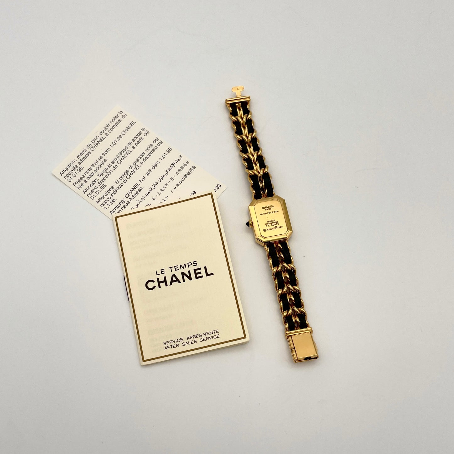 AUTH Pre-owned CHANEL Plumière S size QZ watch