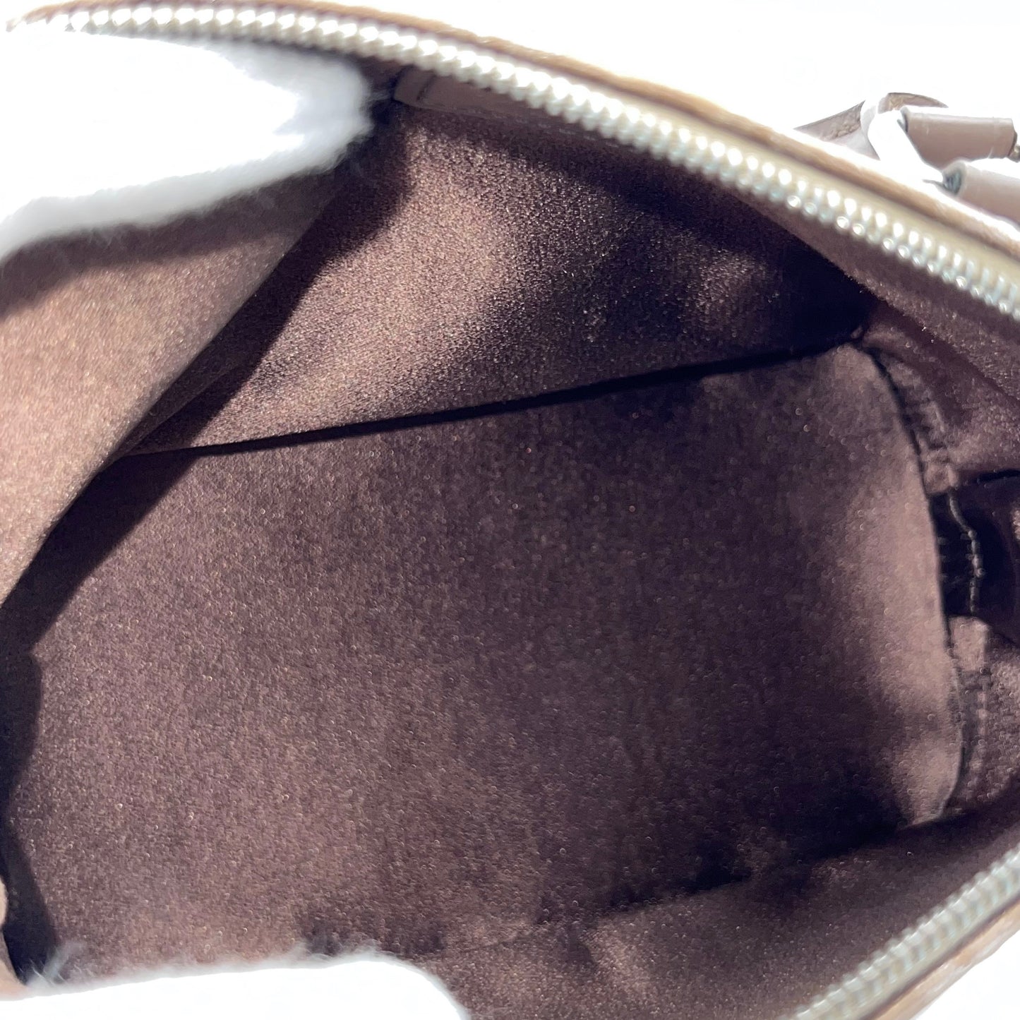 路易威登 Monogram 缎面小阿尔玛 M92147