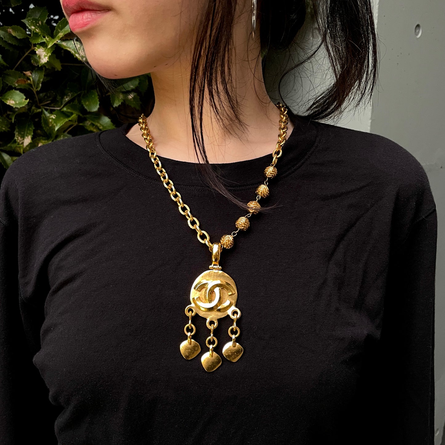 RARE☆☆☆CHANEL Coco Mark Pendant Gold Ball Necklace