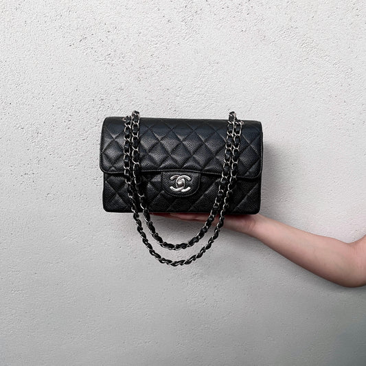 RARE☆☆☆ CHANEL Matelassé Caviar Skin Leather Classic Flap W-Chain Shoulder Bag PM #