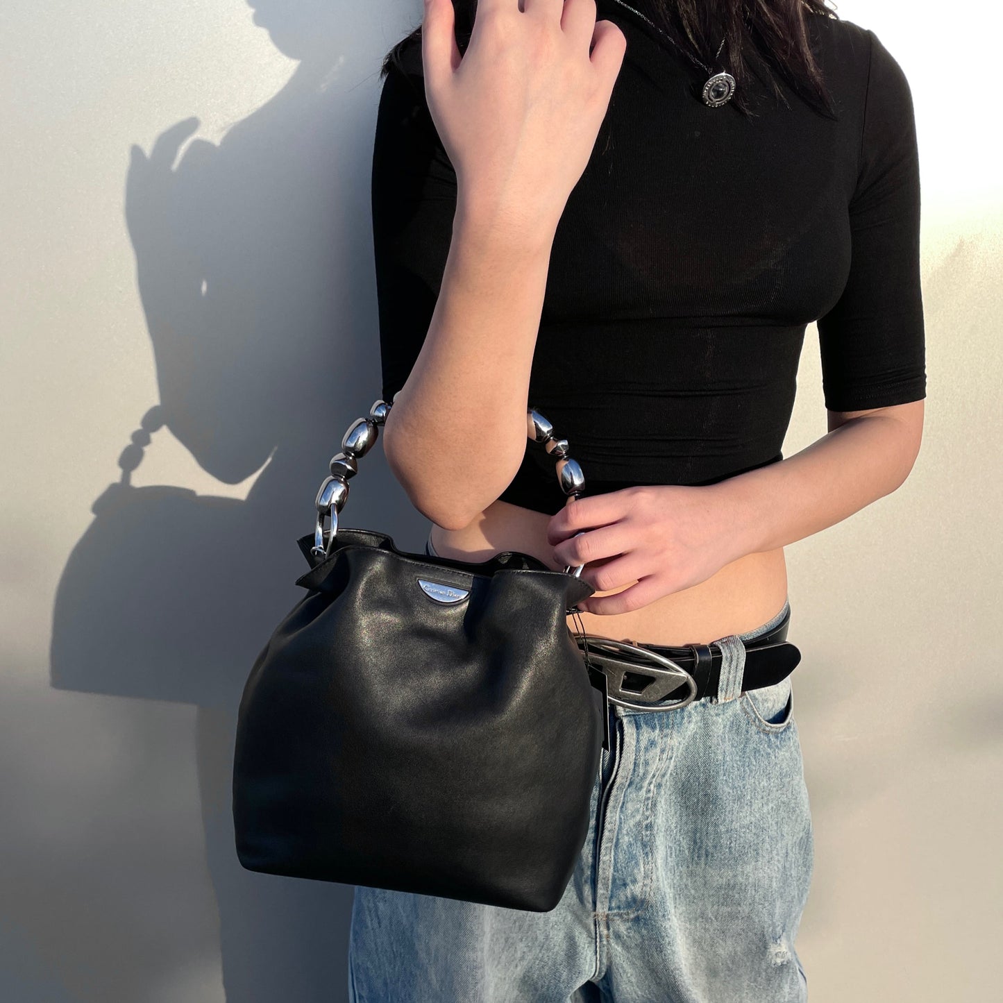 CHRISTIAN DIOR 2000 Preloved Malice Pearl Calf Skin Leather Pearls Handle Hand Bag Black &amp; Silver