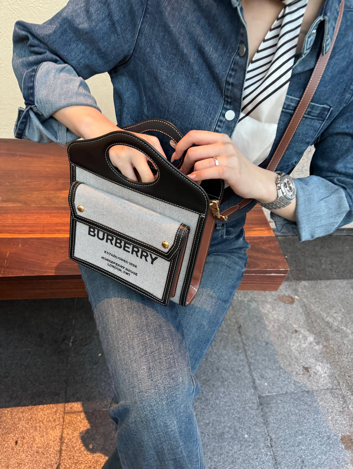 BURBERRY Mini Pocket 2-Way Handbag 【Unused, Reference Price 215,600】