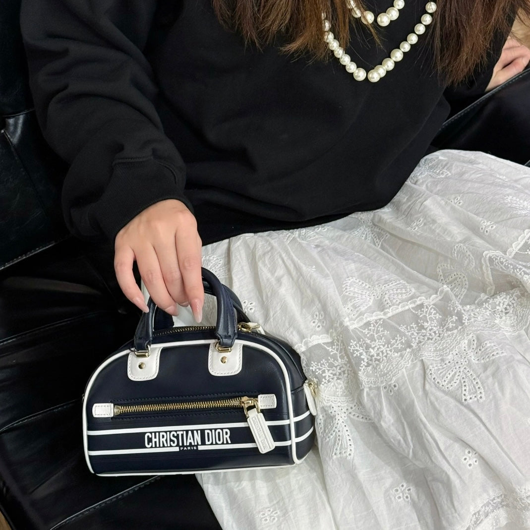 RARE☆☆☆☆CHRISTIAN DIOR 2020s Vibe Bowler Mini 2Way Bowling Bag Dark Navy &amp; White