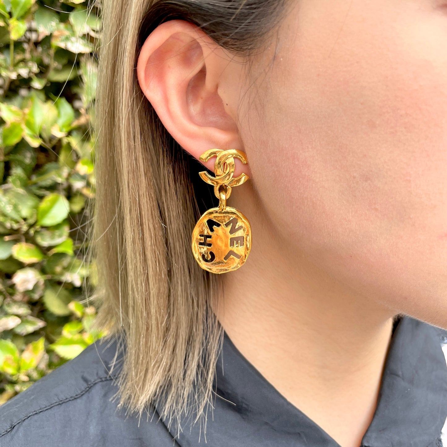 CHANEL Coco 马克吊坠耳环/金