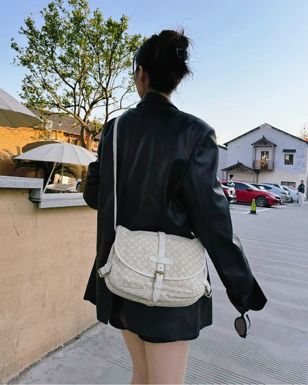 LOUIS VUITTON 2007 Monogram Mini Lin Saumur Shoulder Bag M95314 Beige & White