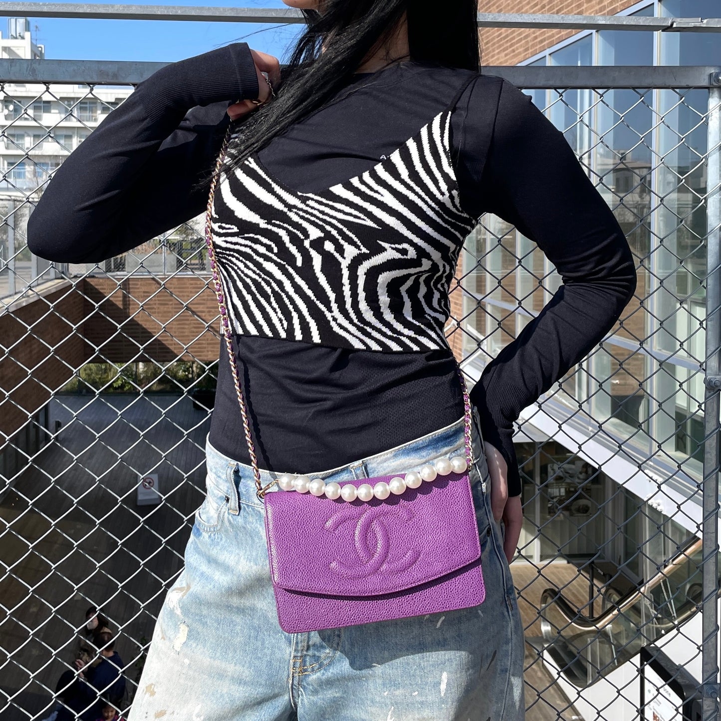 RARE☆☆☆CHANEL 2000 Jumbo CC Logo Caviar Skin Wallet On Chain Shoulder Flap Pouch Purple &amp; Gold